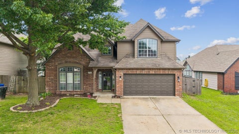 Photo of 2909 W Oakland Street, Broken Arrow, OK 74012 (MLS # 2618583)