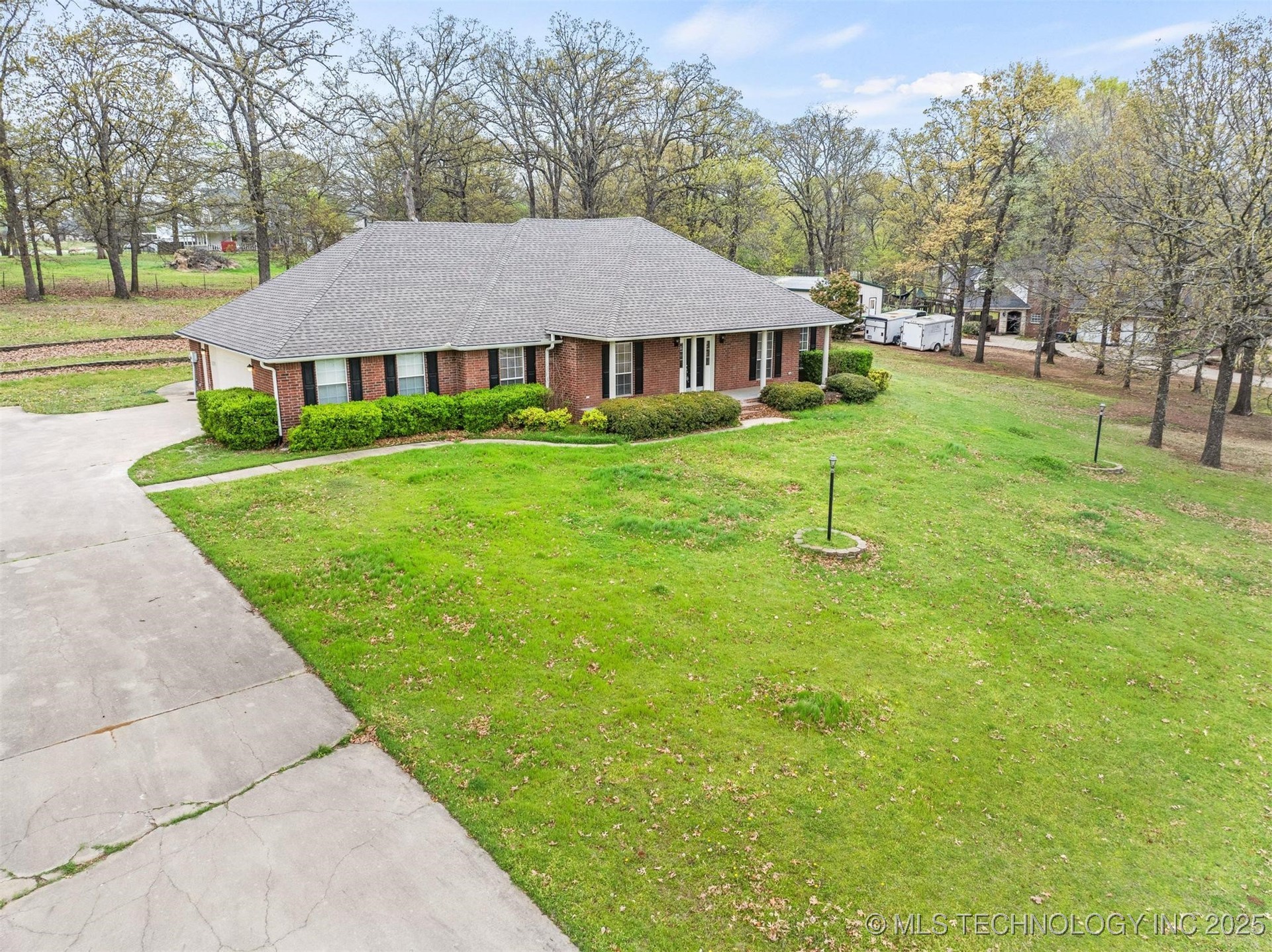5353 Stonebriar Circle