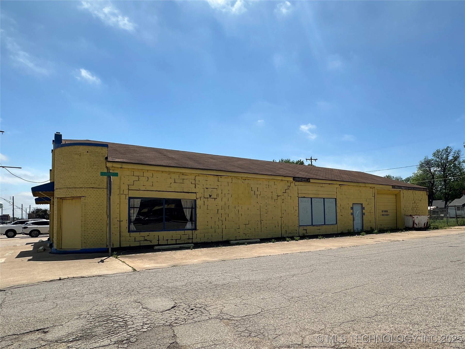 623 N 1st Street