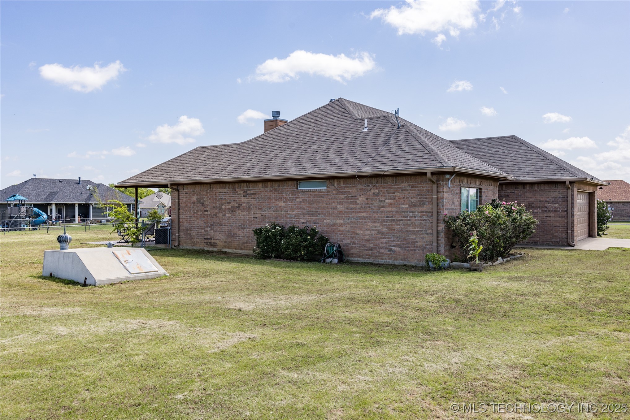 247 Eagle Loop