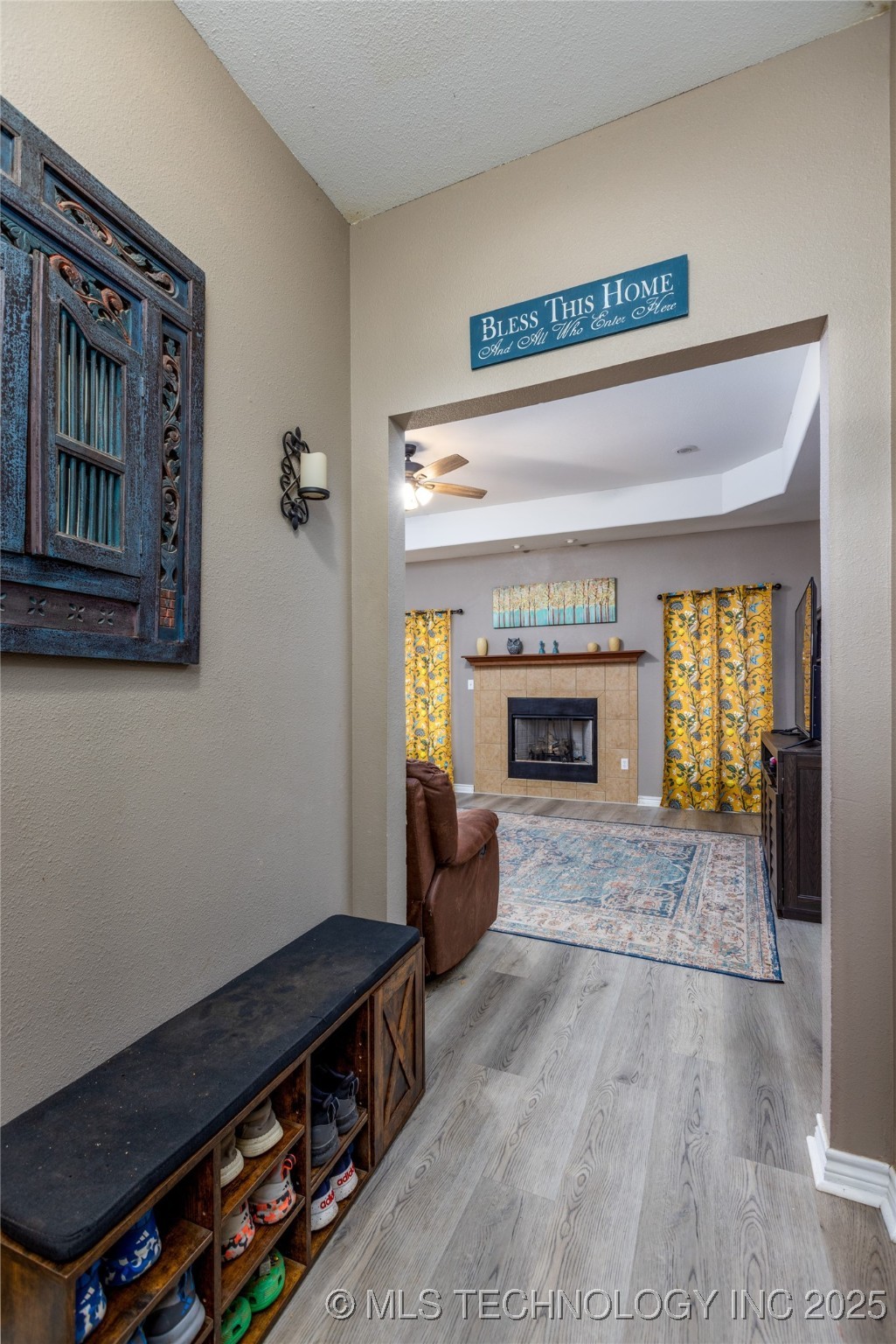 247 Eagle Loop