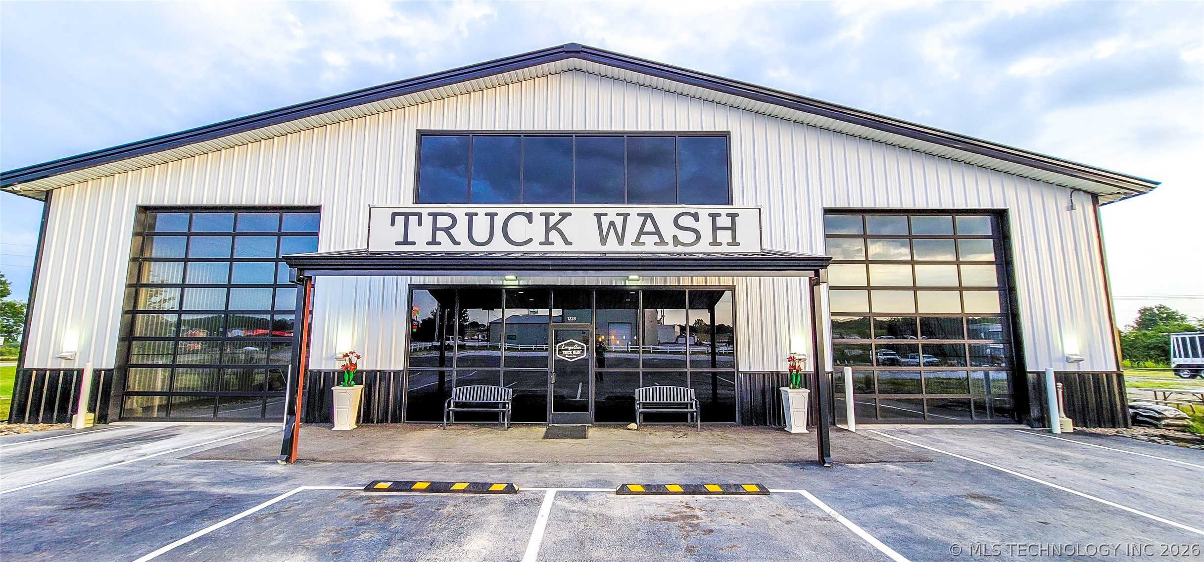 Photo 1 of 81 — 1228 W Gentry Street, Checotah, OK 74426