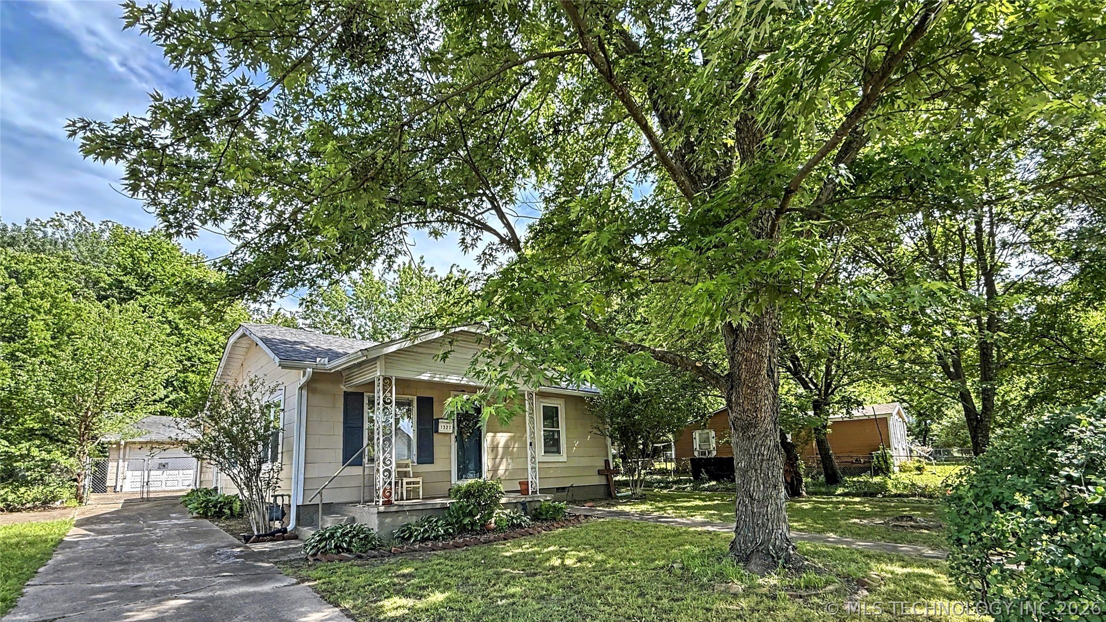 Photo 1 of 42 — 1222 N C Street, Muskogee, OK 74403