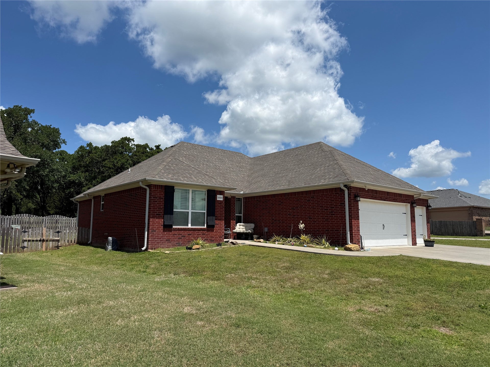 1001 Stone Creek