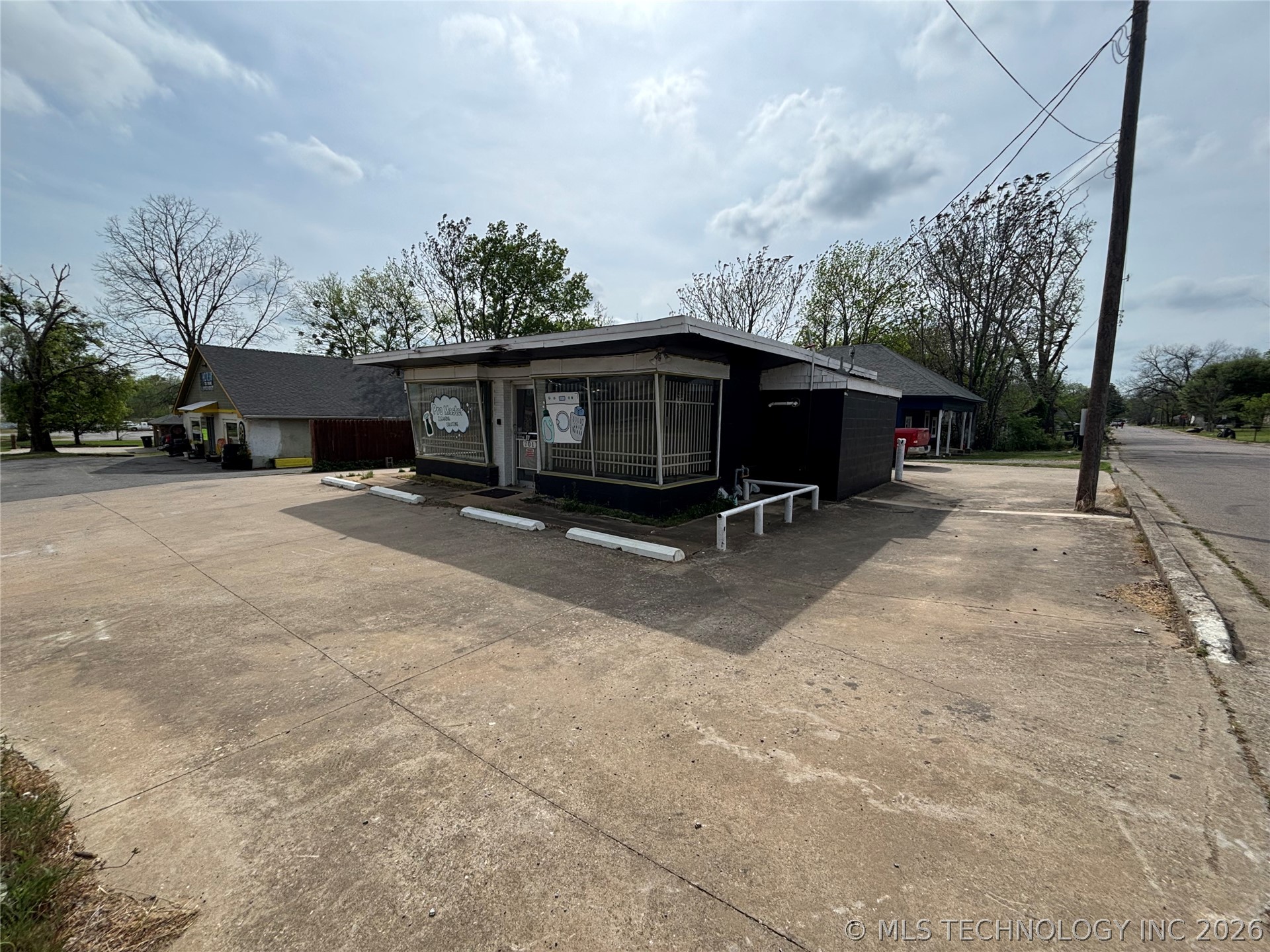 701 S 9th
