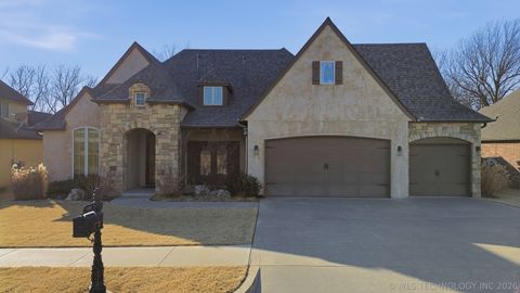 Photo of 14350 S Hudson Avenue, Bixby, OK 74008 (MLS # 2603221)