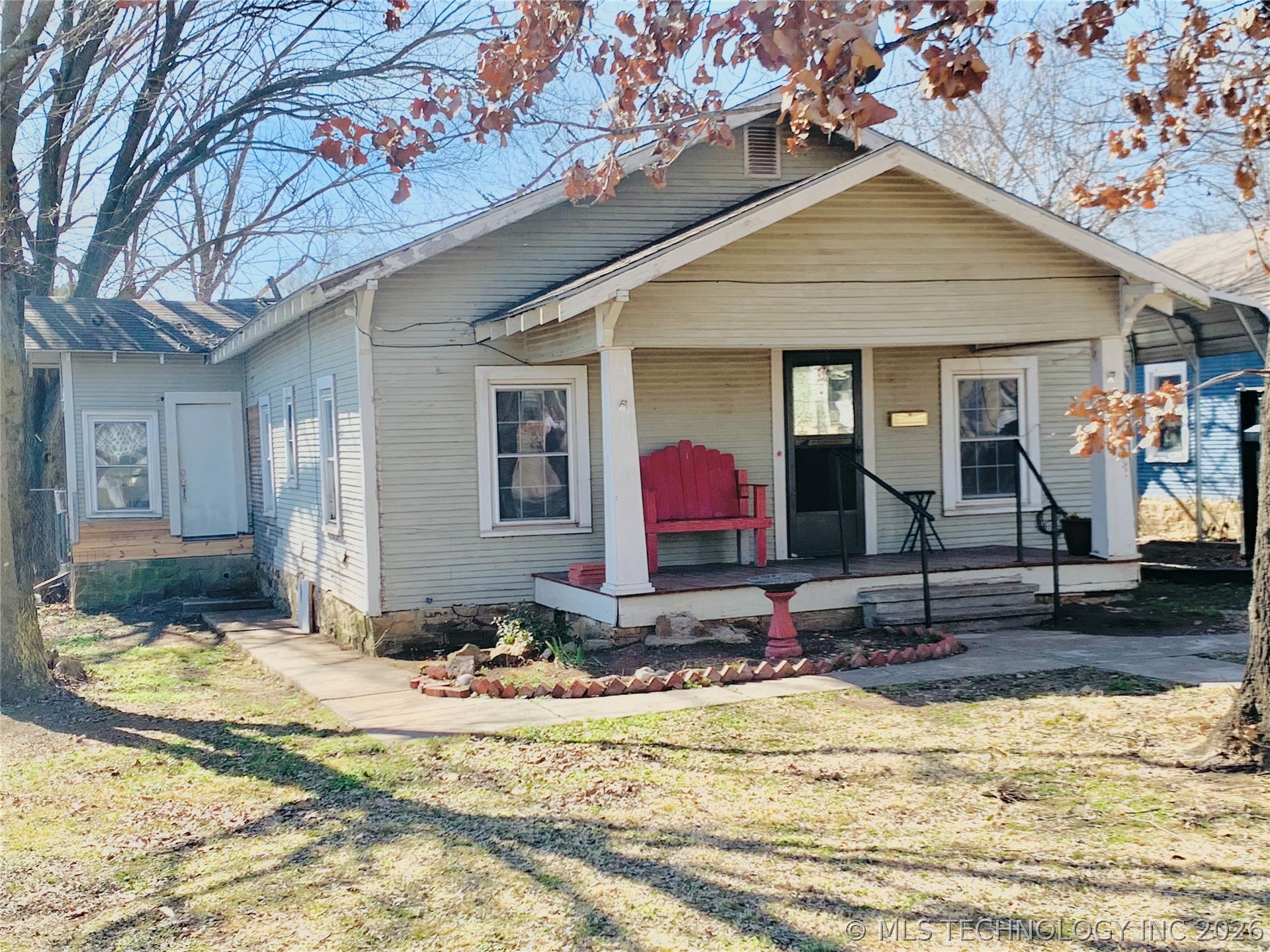 Photo 1 of 11 — 322 E Jackson, McAlester, OK 74501