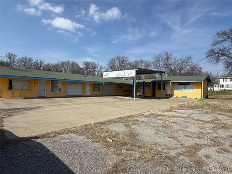 161 N Mississippi Avenue Atoka OK 74525