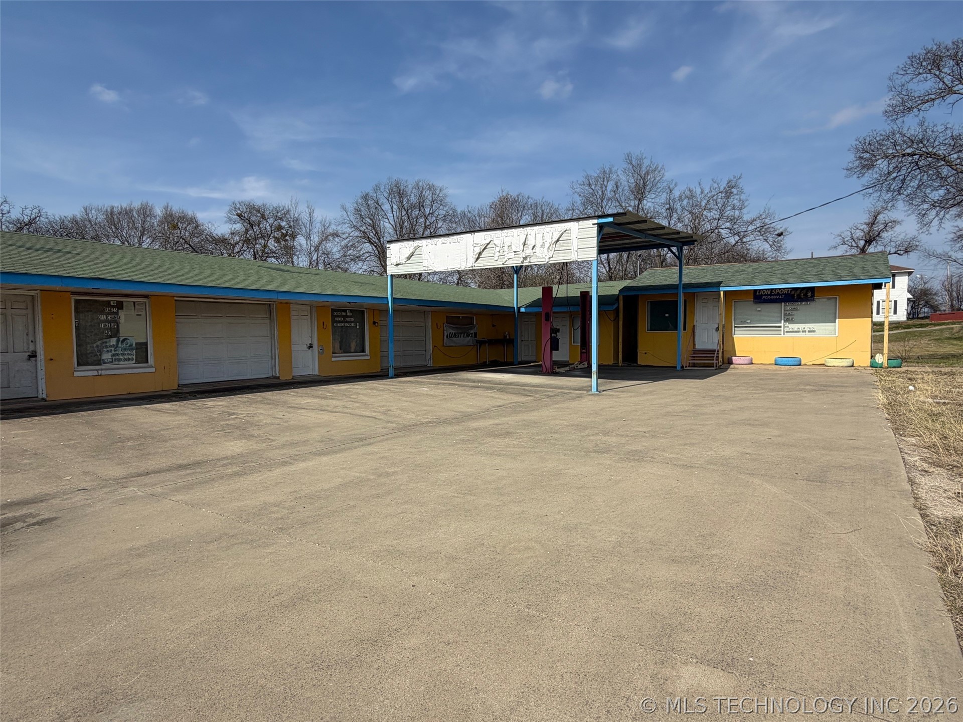 161 N Mississippi Avenue