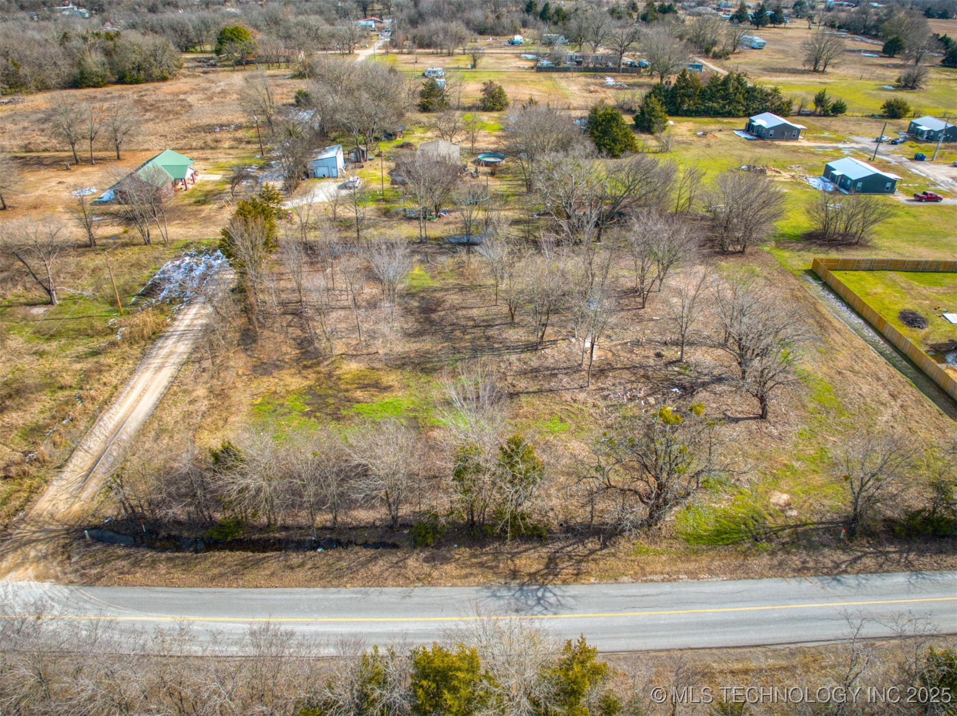 7916 Old Highway 70