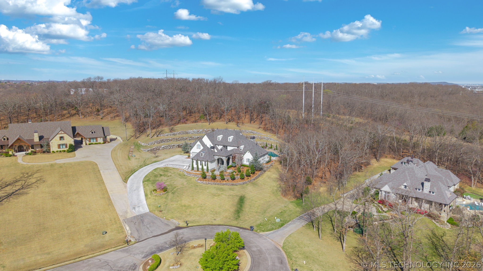 Jenks, Oklahoma, 74037, United States, 5 Bedrooms Bedrooms, ,7 BathroomsBathrooms,Residential,Active,2027056