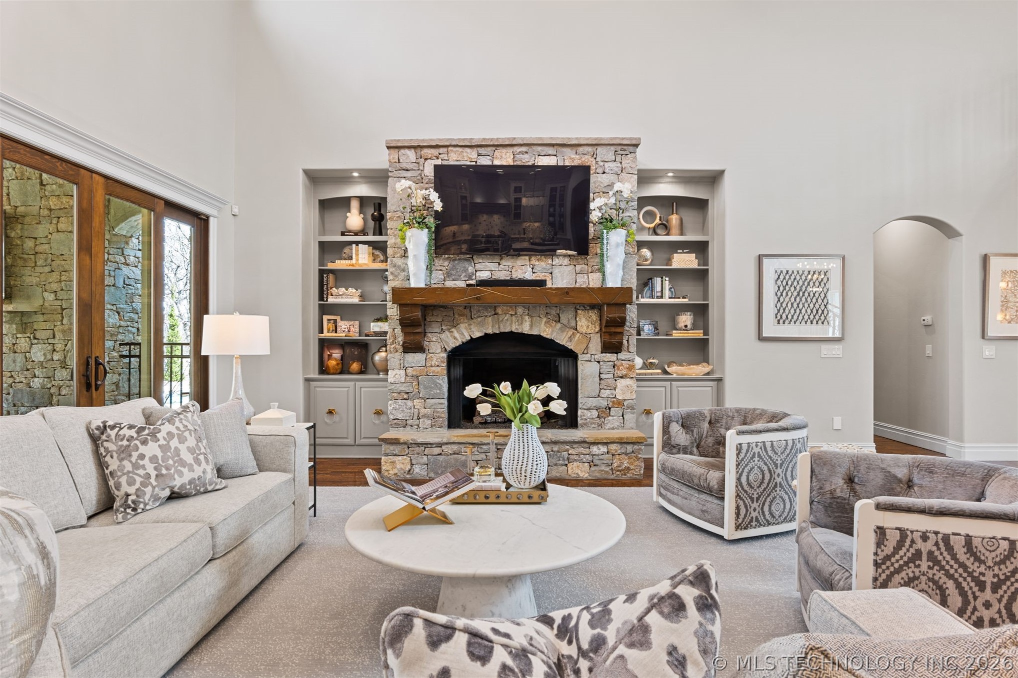 Jenks, Oklahoma, 74037, United States, 5 Bedrooms Bedrooms, ,7 BathroomsBathrooms,Residential,Active,2027056