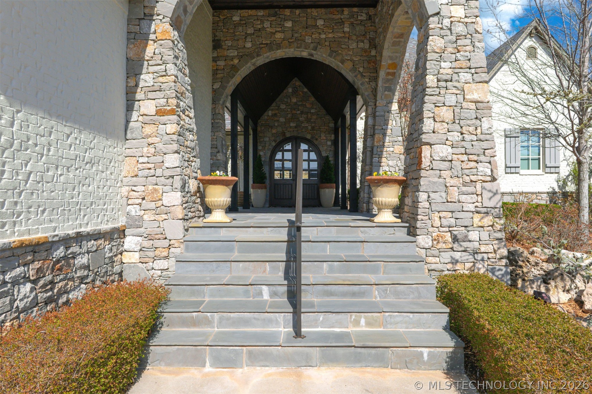Jenks, Oklahoma, 74037, United States, 5 Bedrooms Bedrooms, ,7 BathroomsBathrooms,Residential,Active,2027056
