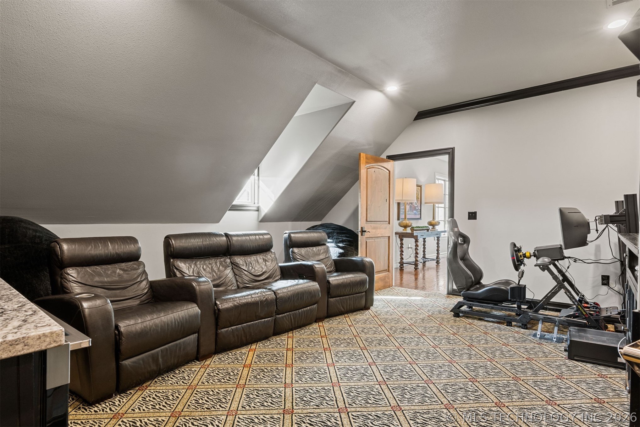 Jenks, Oklahoma, 74037, United States, 5 Bedrooms Bedrooms, ,7 BathroomsBathrooms,Residential,Active,2027056