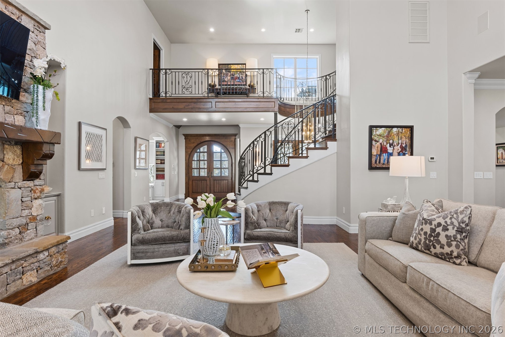 Jenks, Oklahoma, 74037, United States, 5 Bedrooms Bedrooms, ,7 BathroomsBathrooms,Residential,Active,2027056
