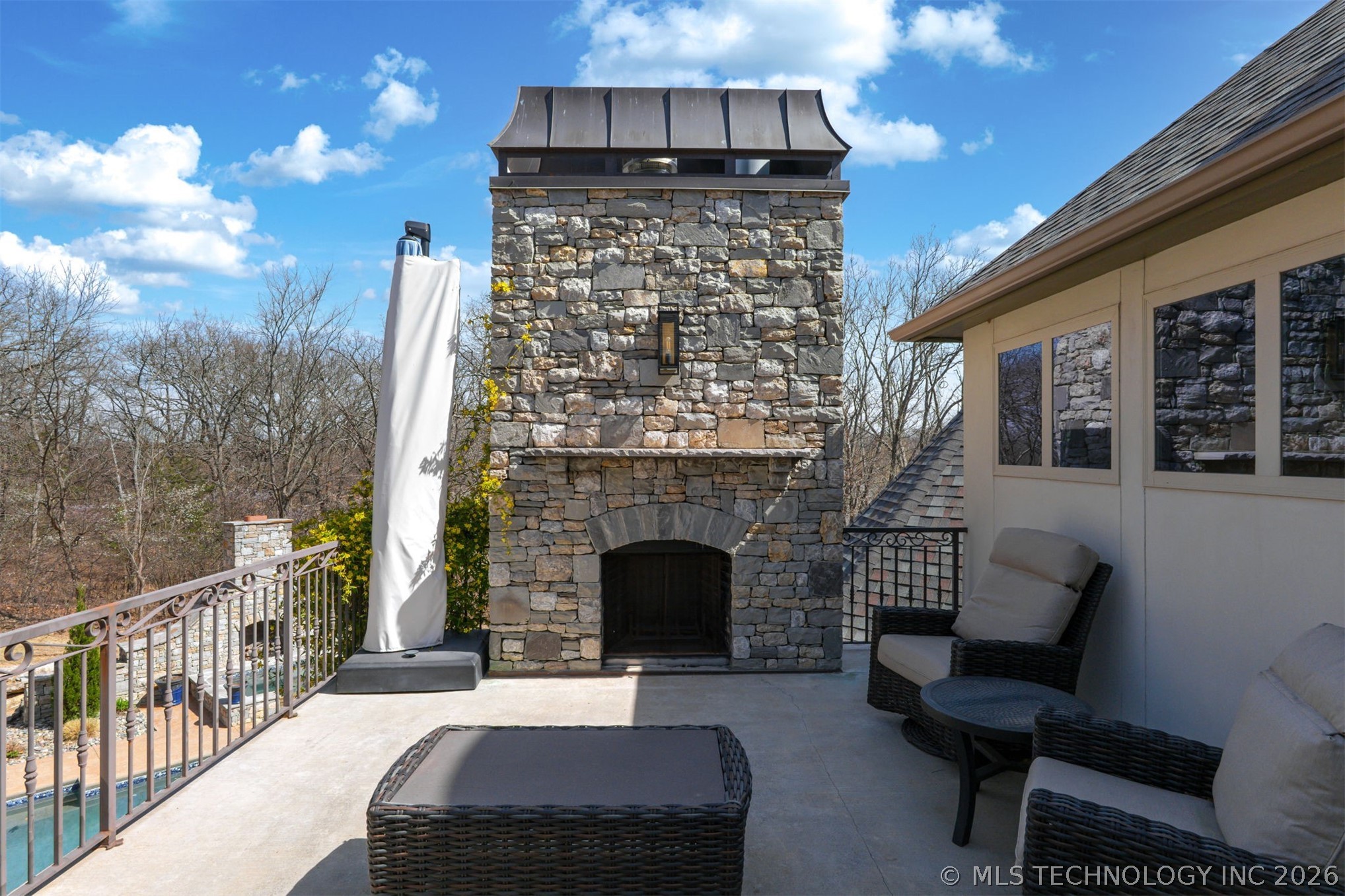 Jenks, Oklahoma, 74037, United States, 5 Bedrooms Bedrooms, ,7 BathroomsBathrooms,Residential,Active,2027056