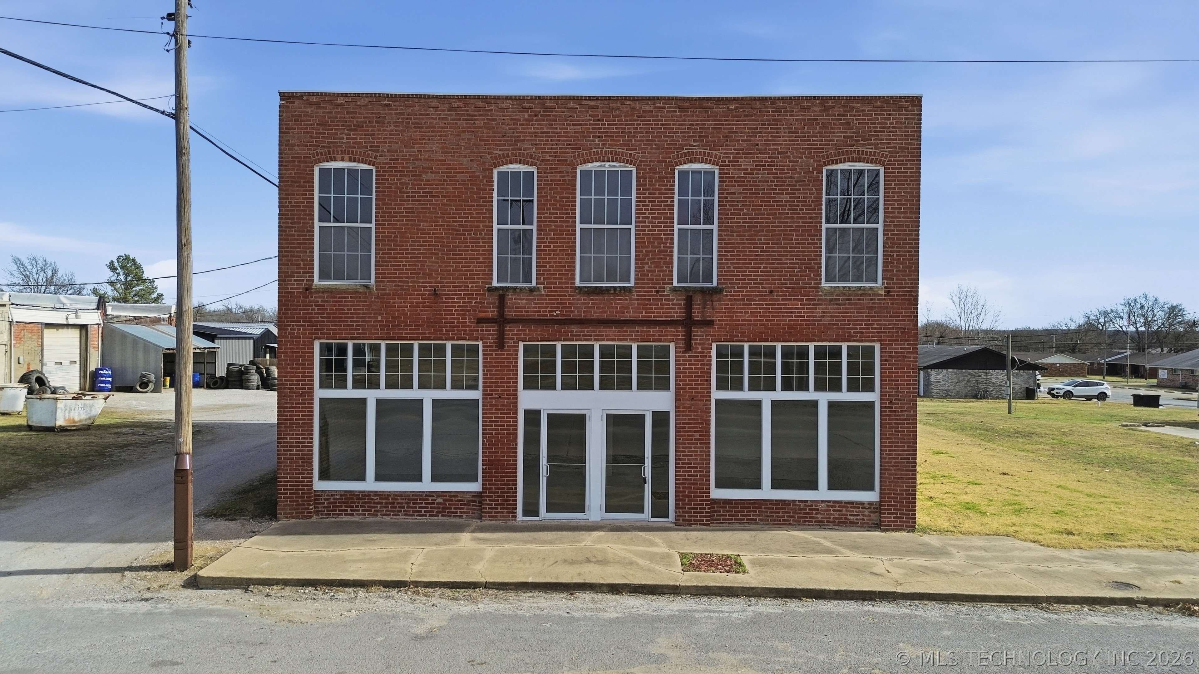 Photo 1 of 21 — 210 N Broadway Street, Beggs, OK 74421