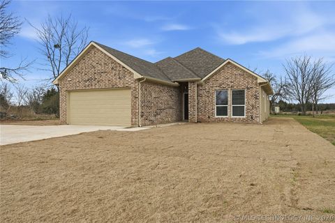 116 8th Avenue Colbert OK 74733