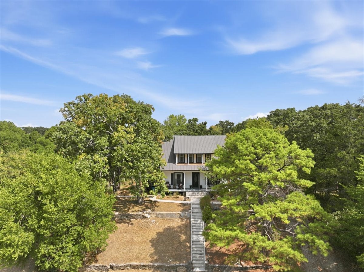 407 Seven Springs