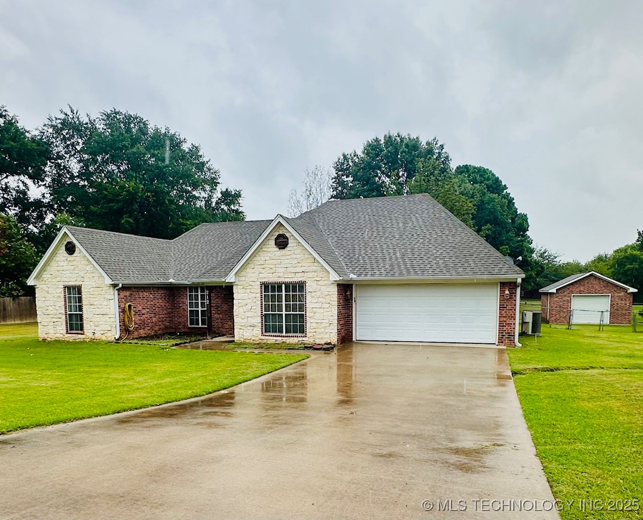 212 Sandpiper Circle