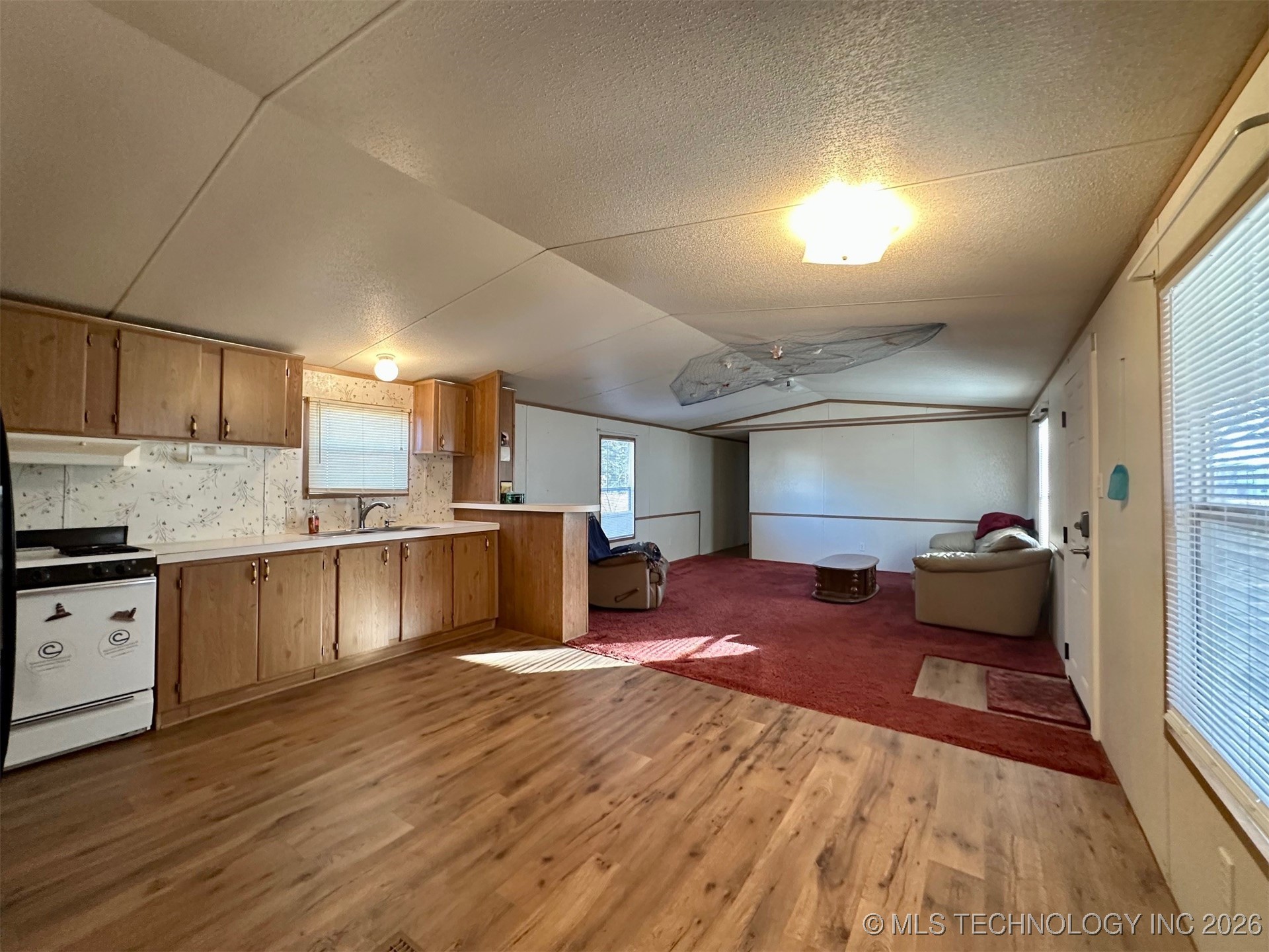 13257 Meadowlark Lane