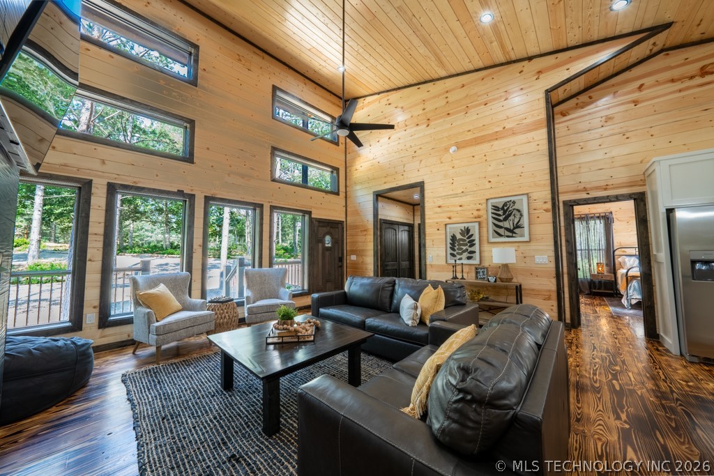 546 Conifer Crossing Trail