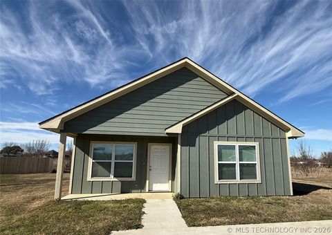 1017 Westgate Avenue Durant OK 74701