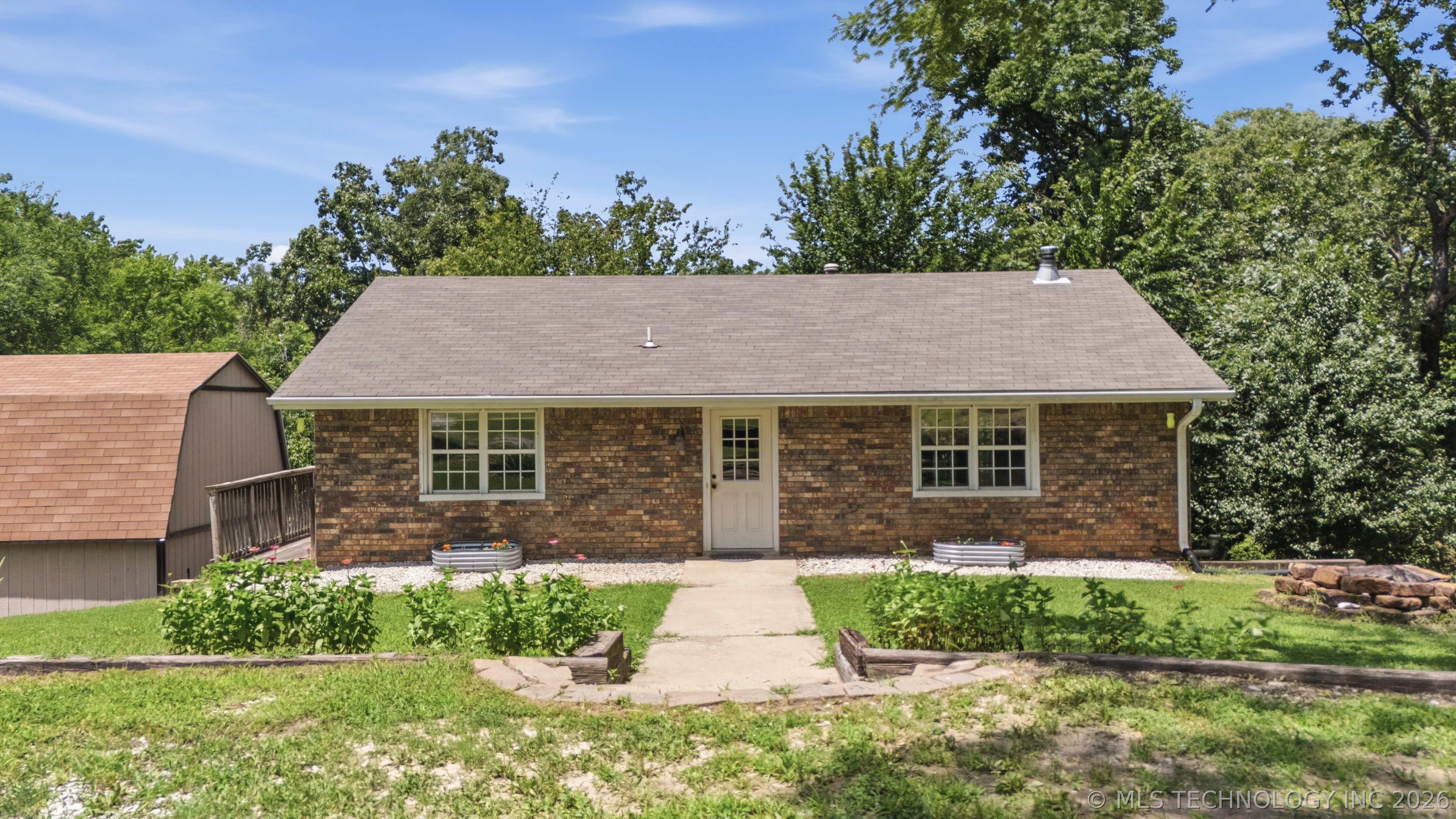 Photo 1 of 42 — 13685 E Crestview Drive, Claremore, OK 74019