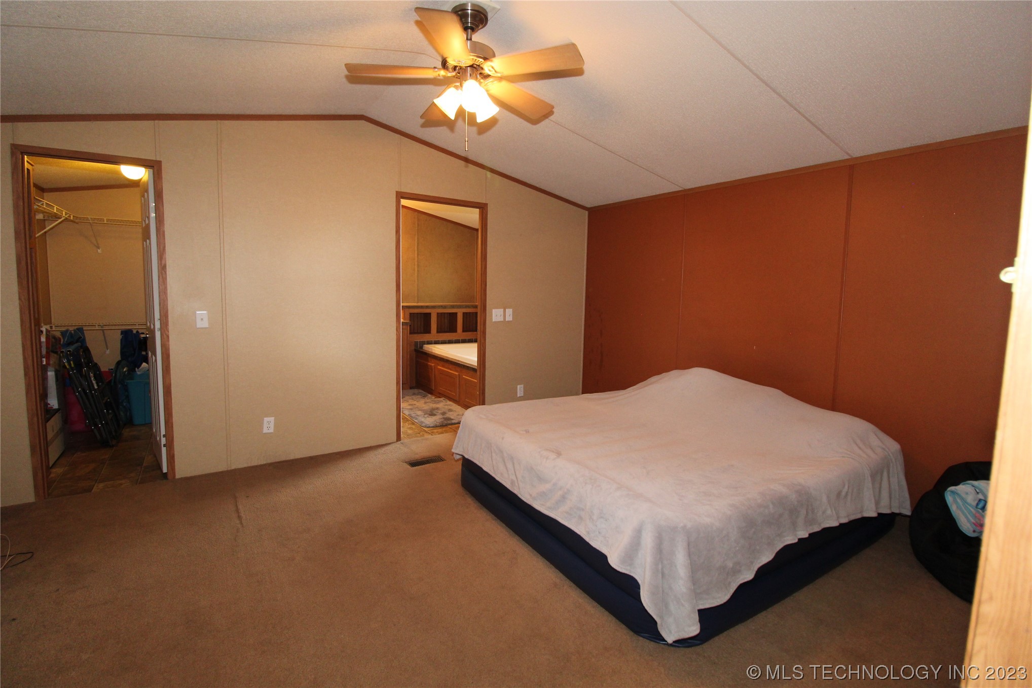 Photo 15 of 31 of 150 Raintree Lane mobile home