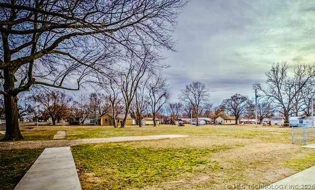 Photo 1 of 3 — 534 W 6th Street, Chelsea, OK 74016