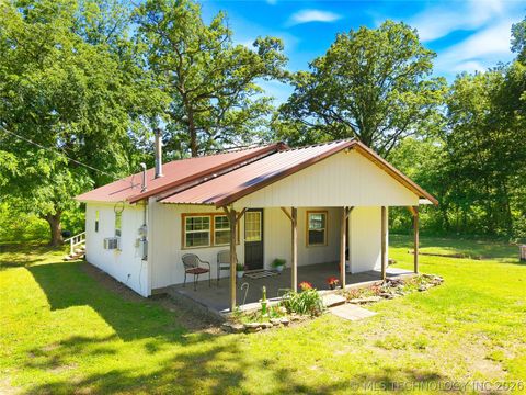 Photo of 464220 E 888 Road, Stilwell, OK 74960 (MLS # 2616833)
