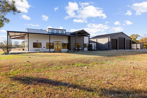 986 N 4430 Road Valliant OK 74764