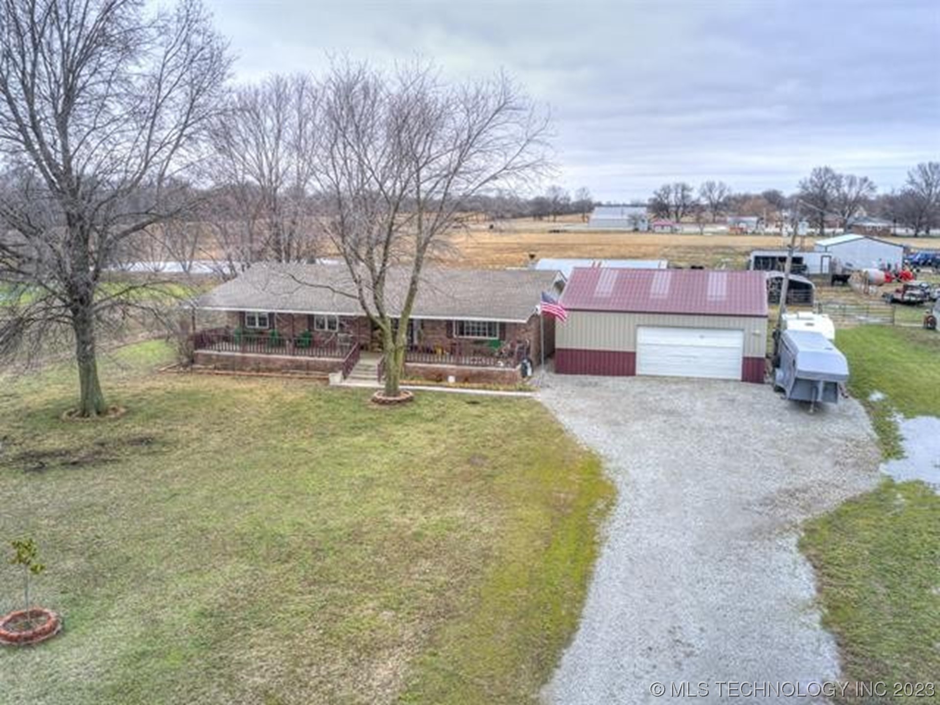 Photo 44 of 49 of 436932 E 250 Road house