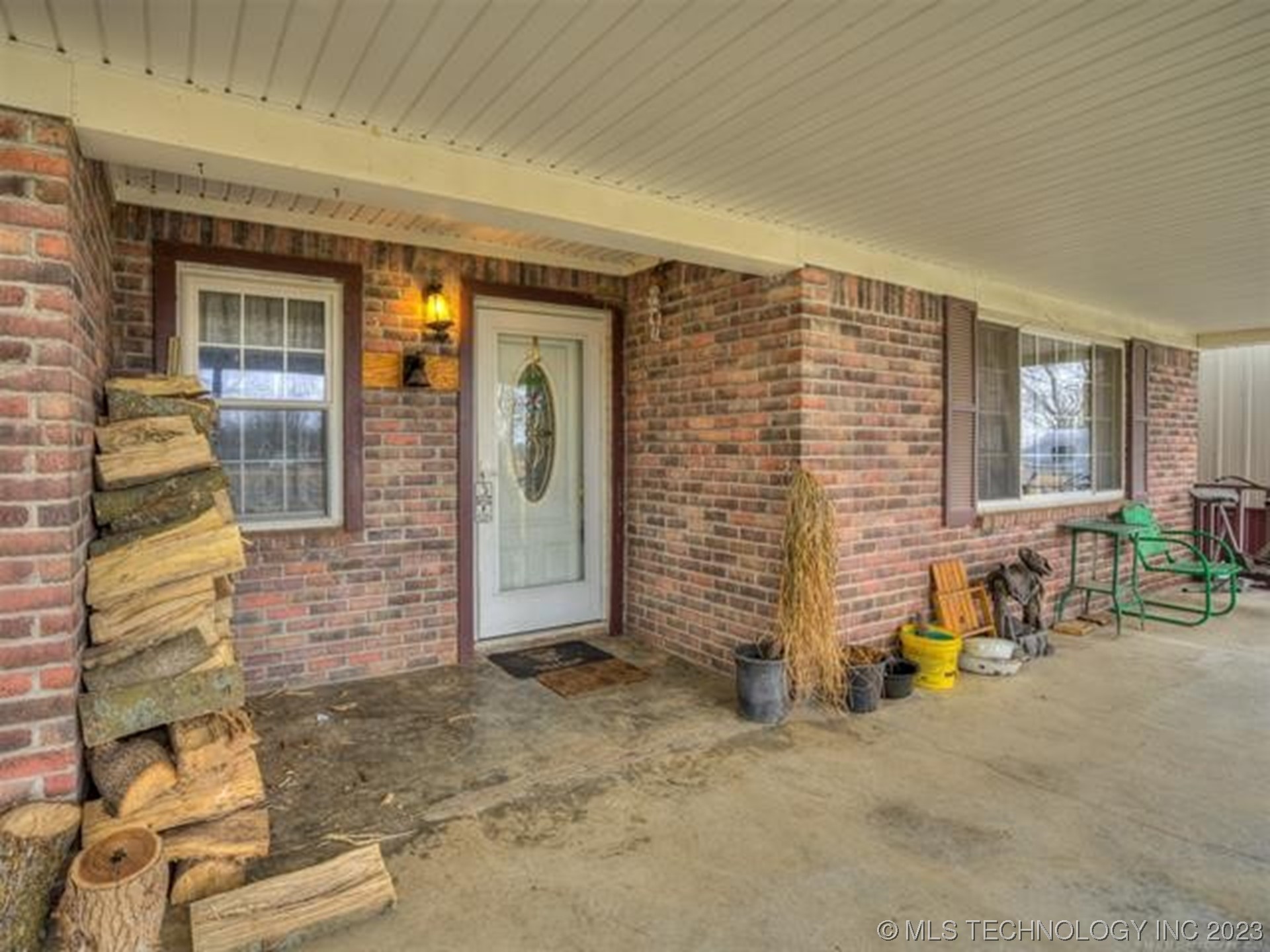 Photo 7 of 49 of 436932 E 250 Road house
