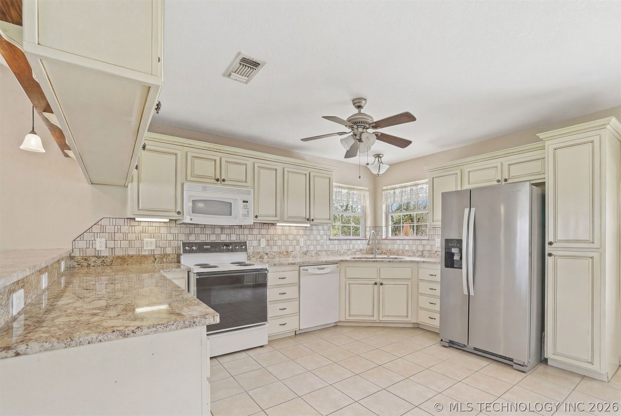 1214 Chestnut Lane