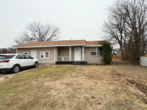 27 Hillcrest Avenue Ardmore OK 73401