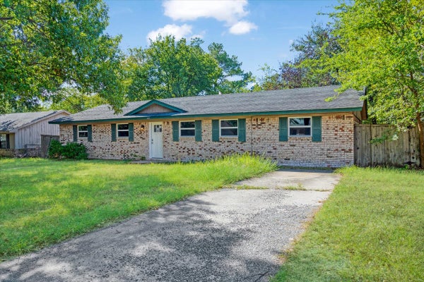 3609 DANA DR, DURANT, OK 74701 - Image 5a0ab1a4ce2cb4ef08025bcc6c68d7a5/1386062972