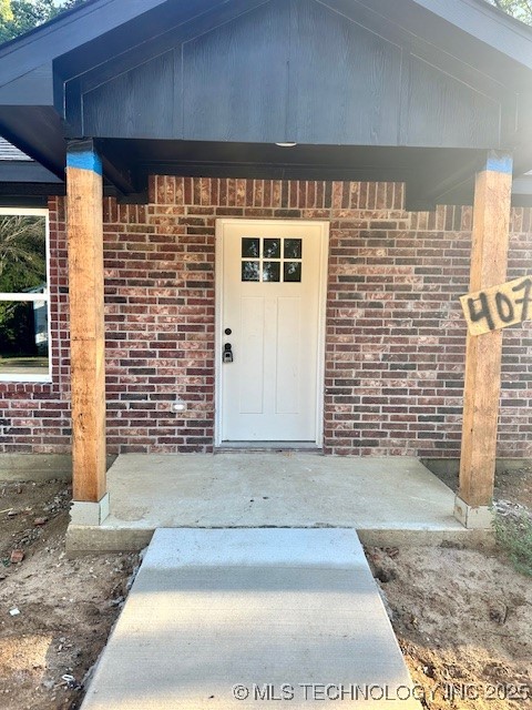 405 E Jones