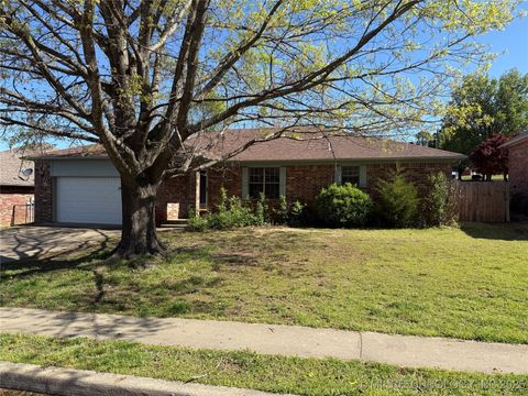 202 Greentree Drive, Tahlequah, OK 74464 - MLS#: 2515721
