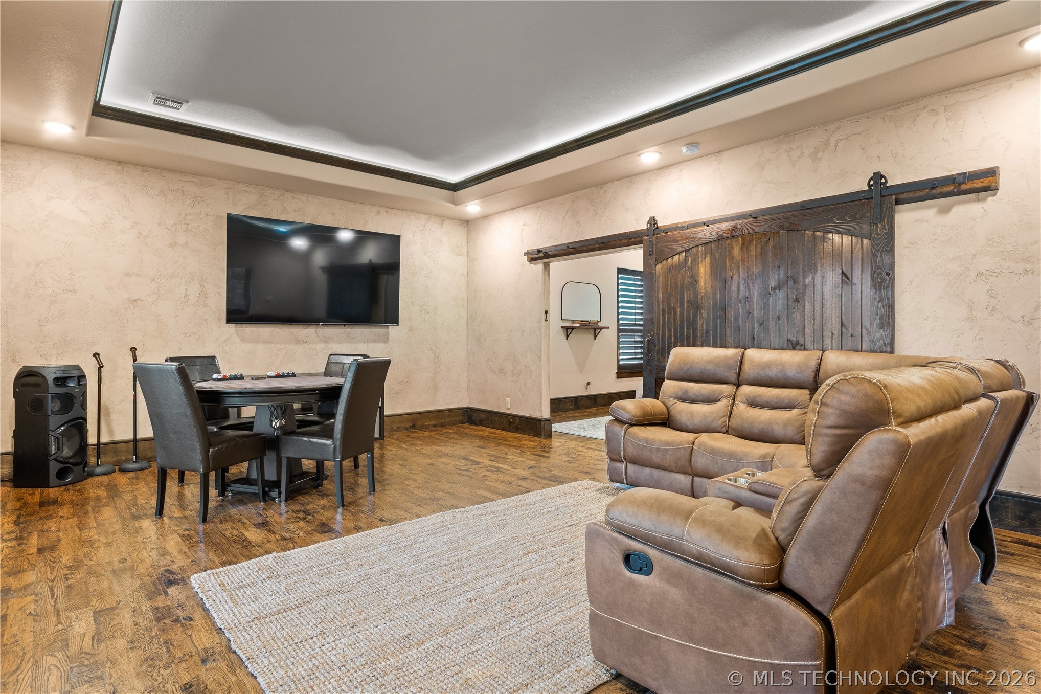 Owasso, Oklahoma, 74055, United States, 5 Bedrooms Bedrooms, ,5 BathroomsBathrooms,Residential,Active,2035582