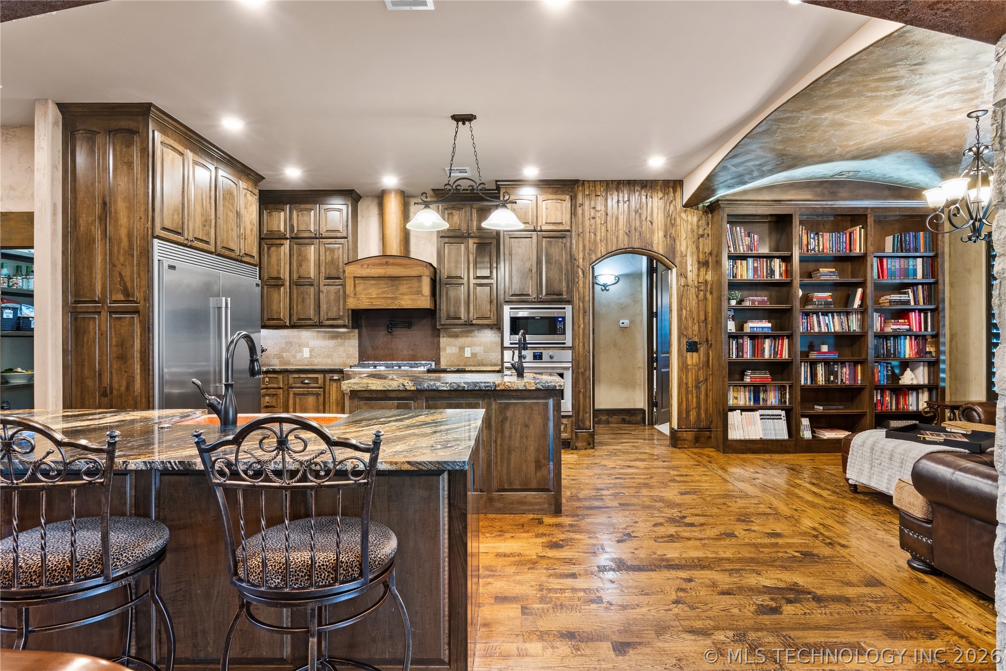 Owasso, Oklahoma, 74055, United States, 5 Bedrooms Bedrooms, ,5 BathroomsBathrooms,Residential,Active,2035582