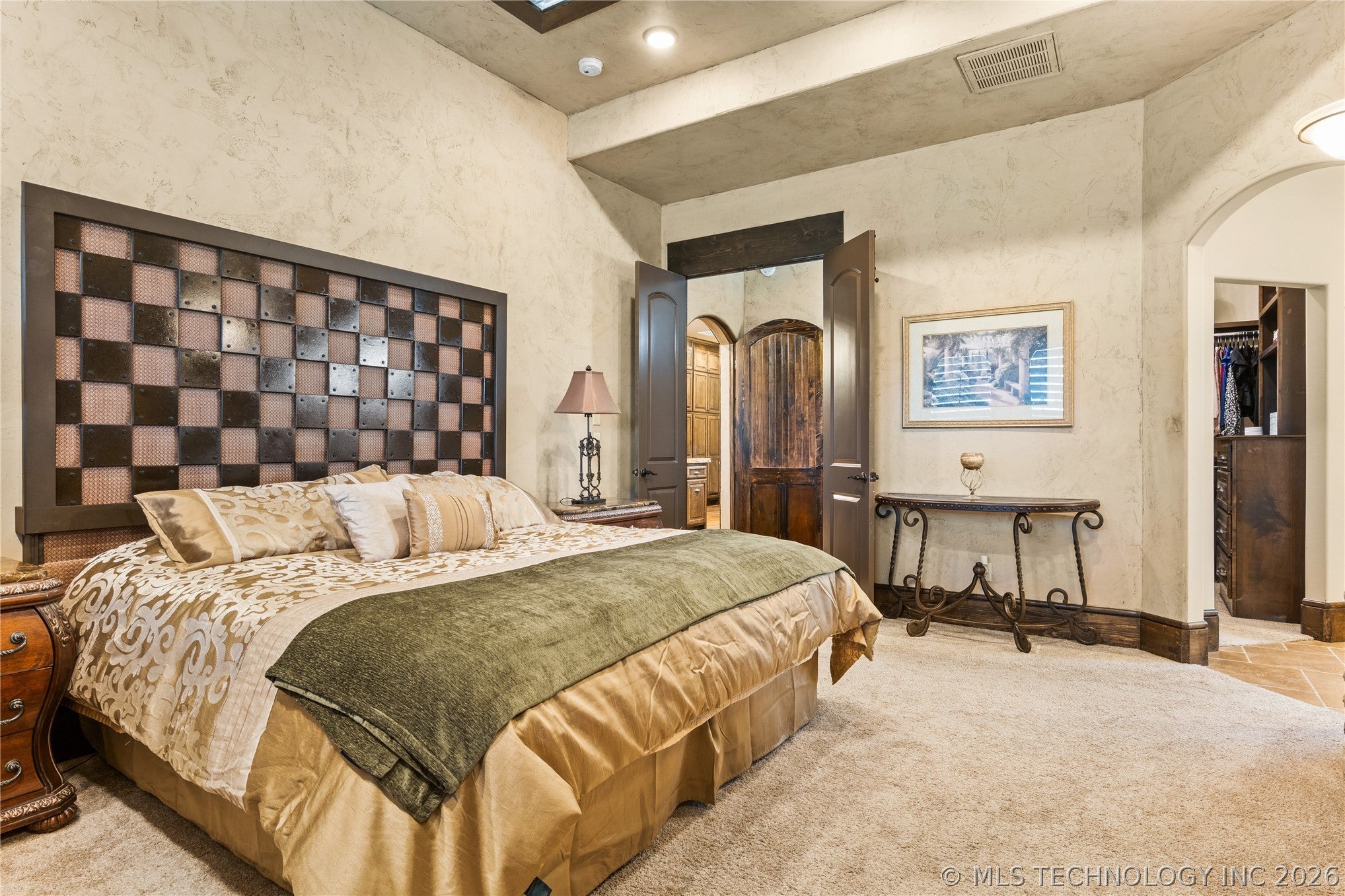 Owasso, Oklahoma, 74055, United States, 5 Bedrooms Bedrooms, ,5 BathroomsBathrooms,Residential,Active,2035582