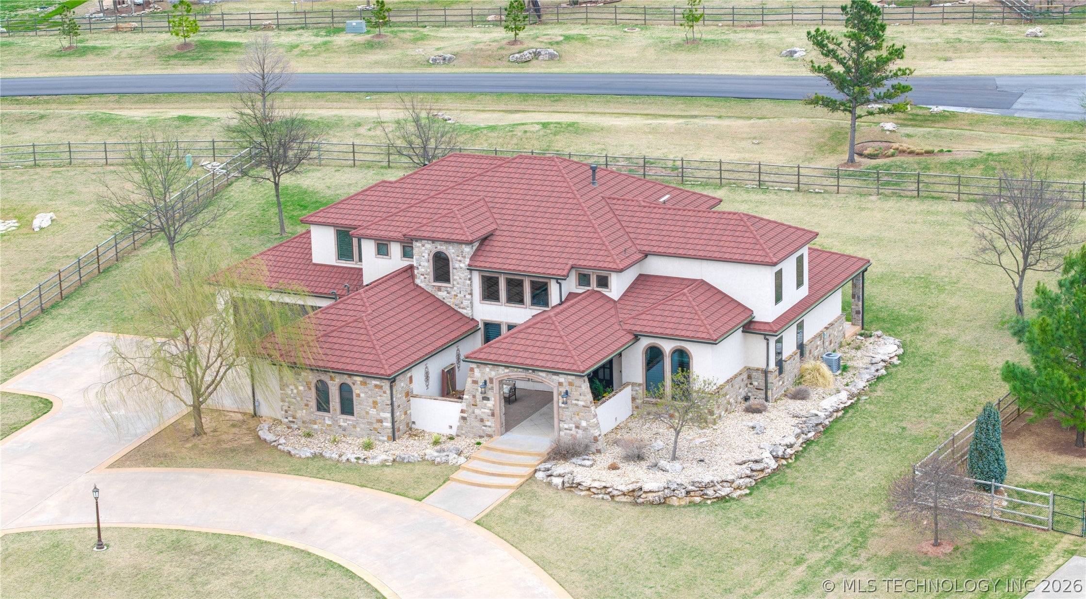 Owasso, Oklahoma, 74055, United States, 5 Bedrooms Bedrooms, ,5 BathroomsBathrooms,Residential,Active,2035582