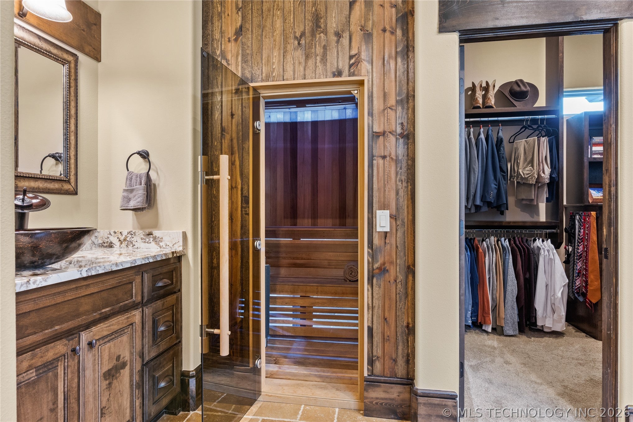 Owasso, Oklahoma, 74055, United States, 5 Bedrooms Bedrooms, ,5 BathroomsBathrooms,Residential,Active,2035582
