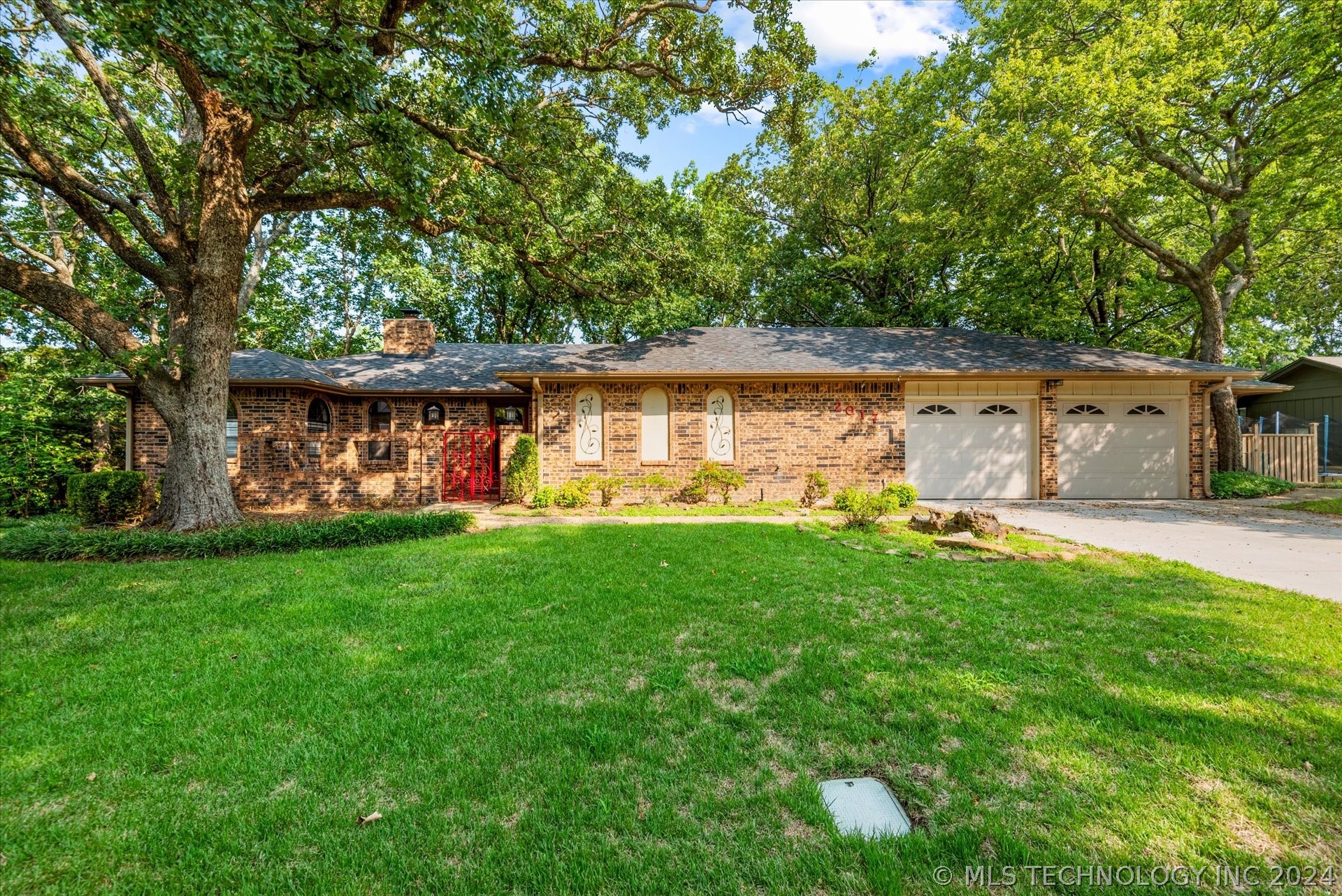 View Bartlesville, OK 74006 house