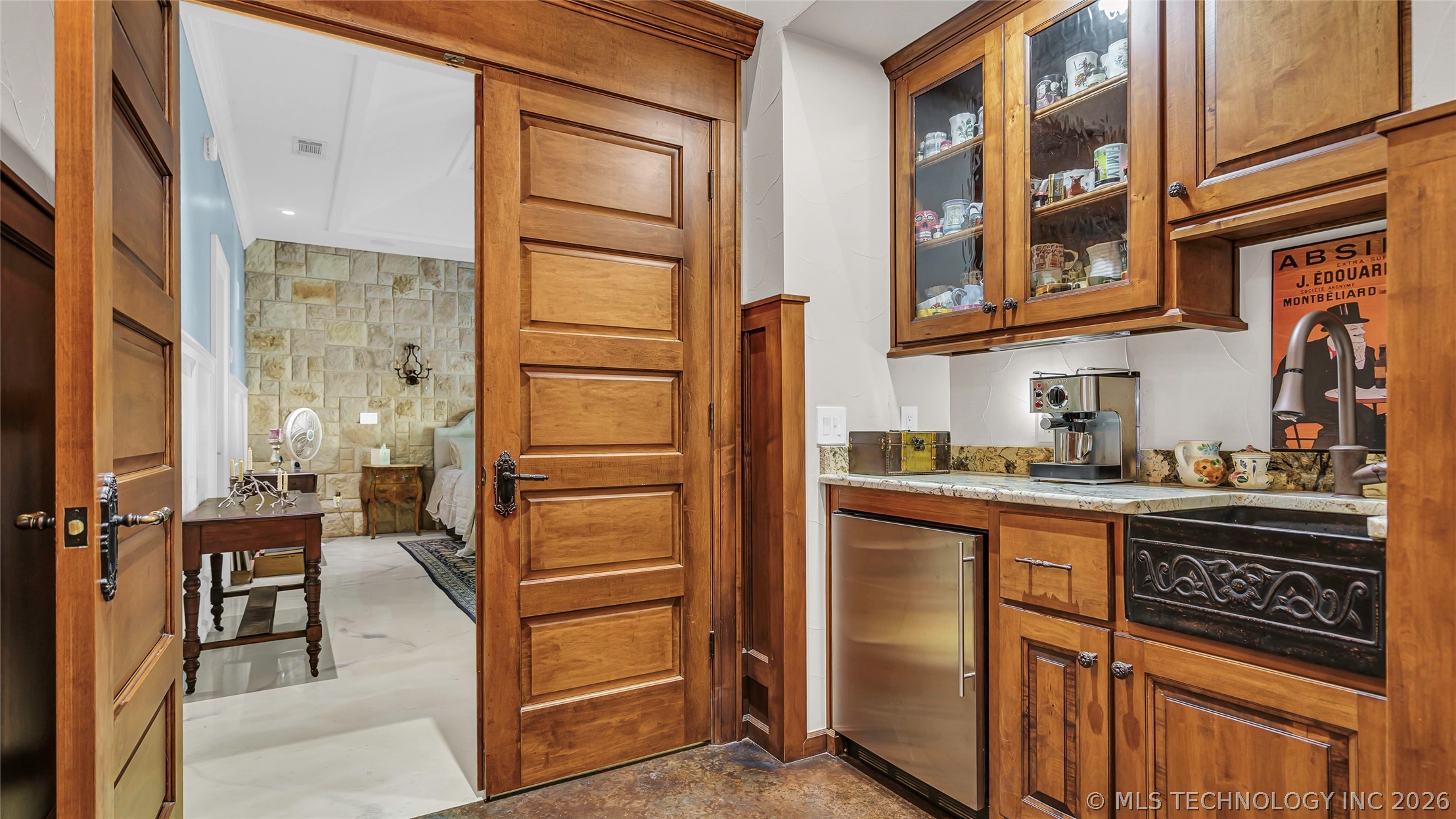 Marietta, Oklahoma, 73448, United States, 2 Bedrooms Bedrooms, ,2 BathroomsBathrooms,Residential,Active,2022346