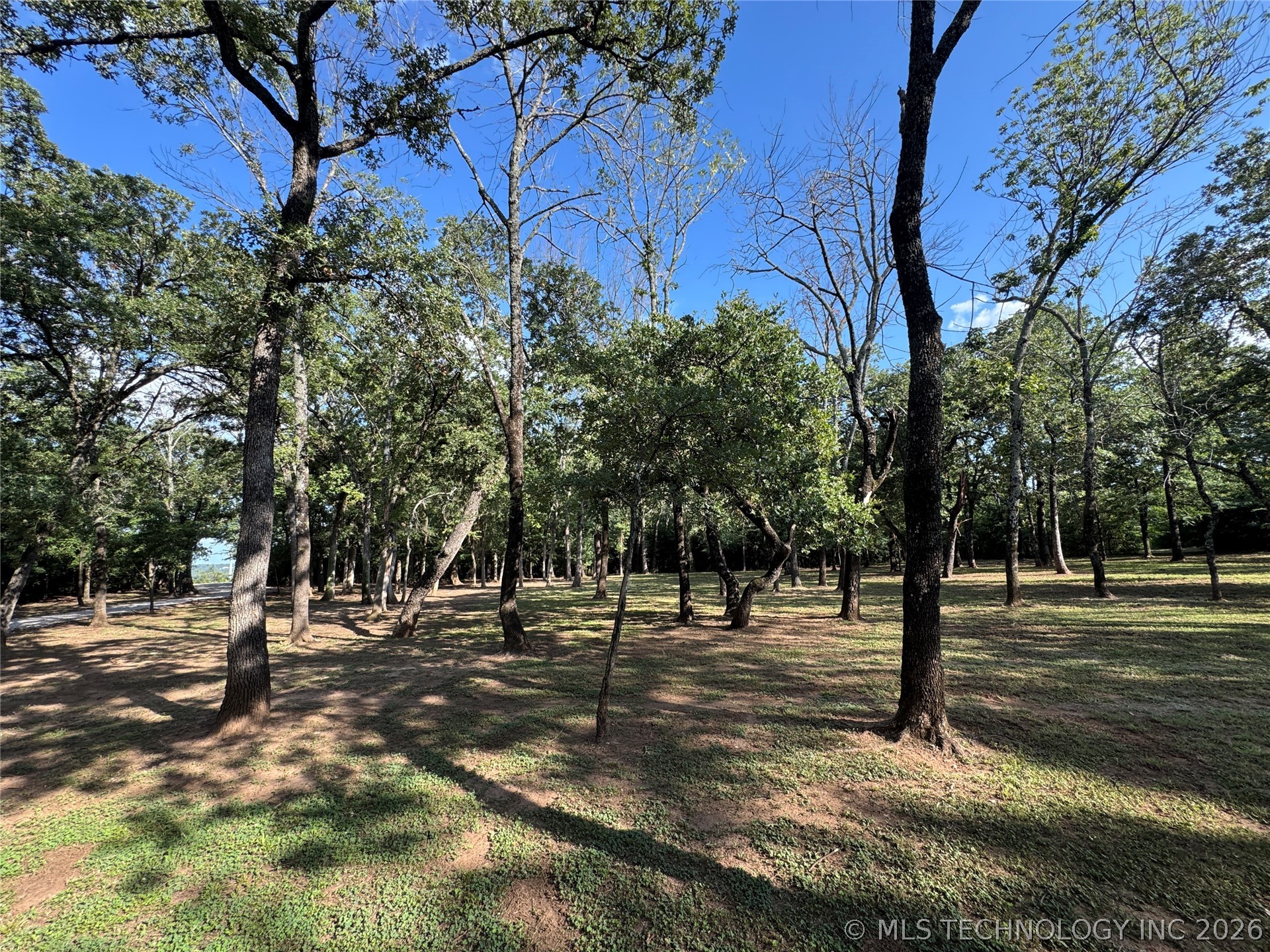 Marietta, Oklahoma, 73448, United States, 2 Bedrooms Bedrooms, ,2 BathroomsBathrooms,Residential,Active,2022346