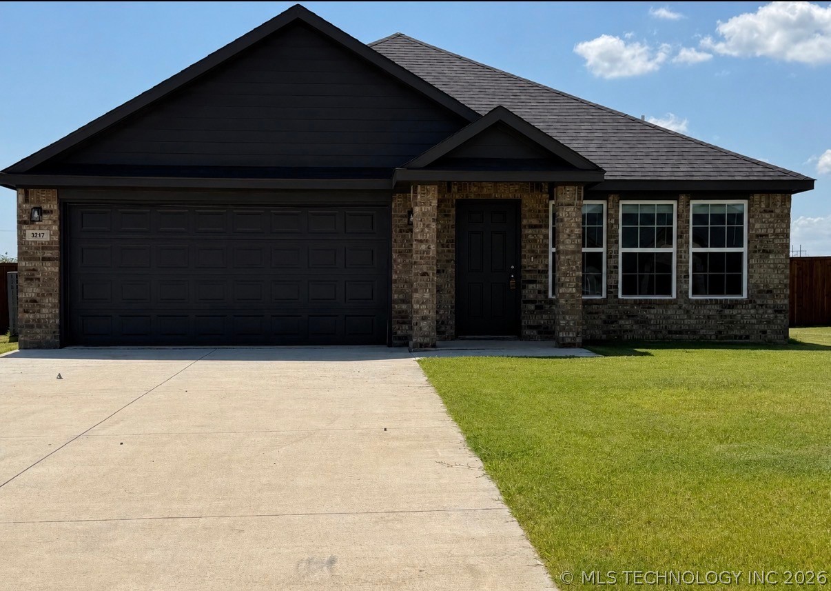 Photo 1 of 11 — 3217 Seabiscuit Street, Durant, OK 74701