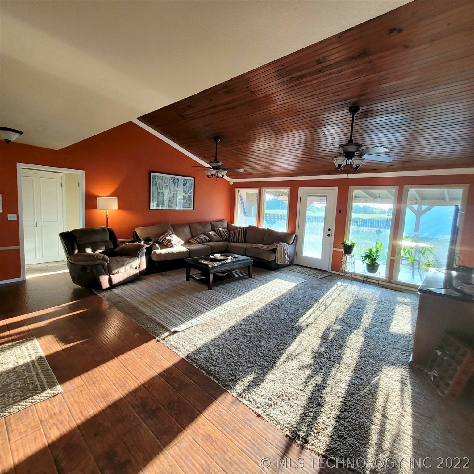 Photo 2 of 50 of 433 Mary Niblack Road house