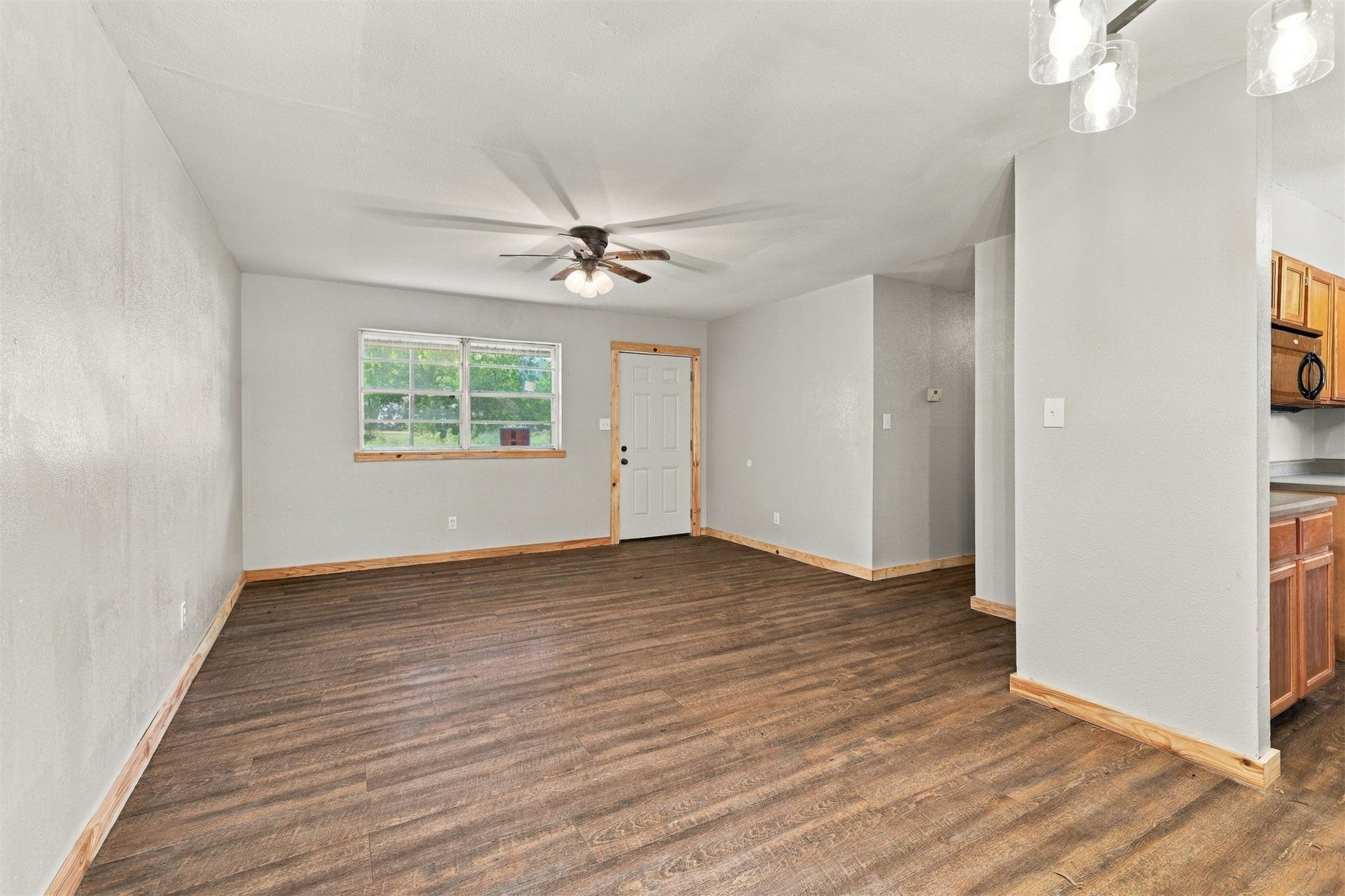 110 N Brackett